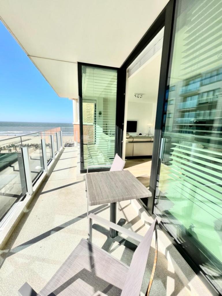 Luxury Suite Koksijde 310 - Adults Only מראה חיצוני תמונה